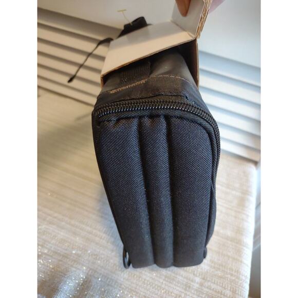 DVD Player Case Case Logic Black 7 - 9 Inch In Car Portable Adjustable NEW - Picture 6 of 7